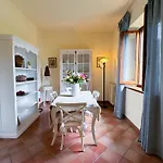 Claudia Toscana - Nocciolo- 10 Min Da Siena *